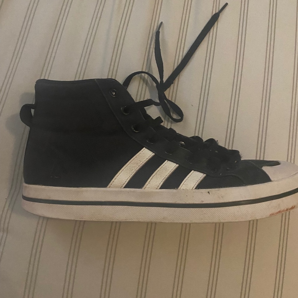 Black adidas shoes size 8.5